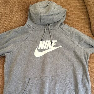Nike Heather Gray Pullover Hoodie